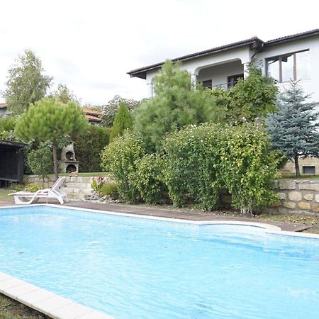 Вила Афина - Villa Afina Balcsik Kültér fotó