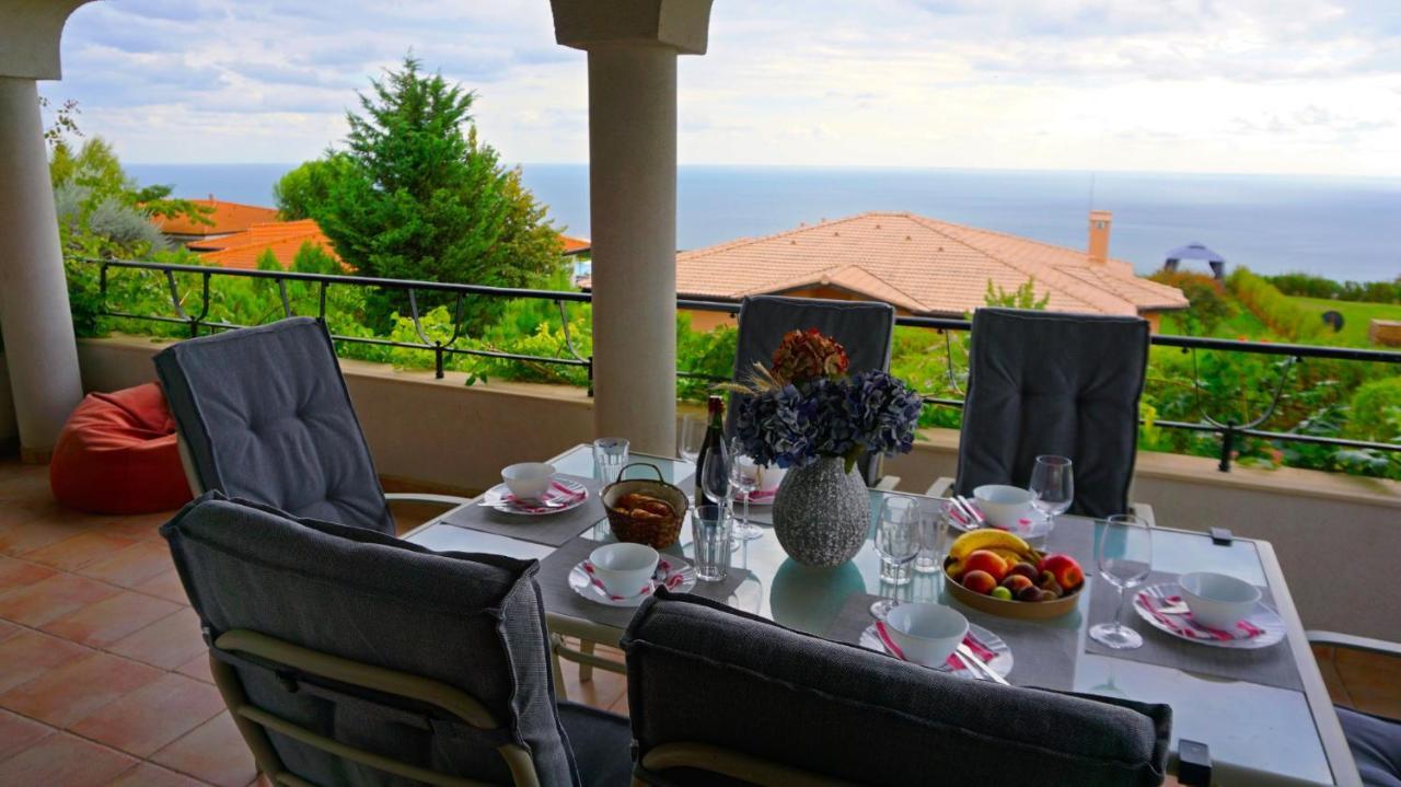 Вила Афина - Villa Afina Balcsik Kültér fotó